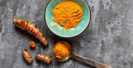 3 HEALTH BENEFITS of TURMERIC