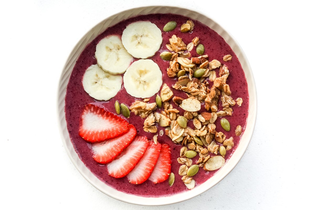 Banana-Berry Smoothie Bowl