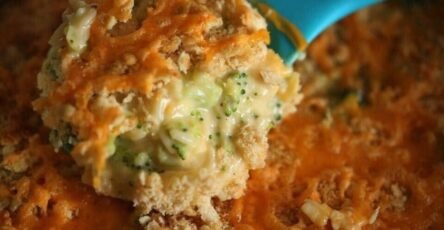 Cheesy Broccoli and Rice Casserole