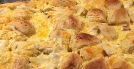 Chicken Pot Pie Bubble Up Casserole