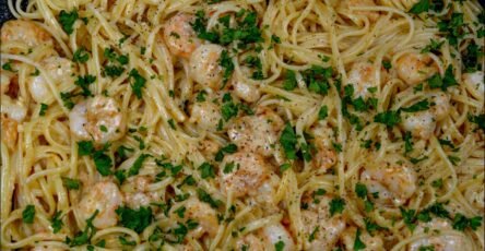 Creamy Garlic Shrimp with Pasta