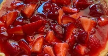 Famous Strawberry Pie