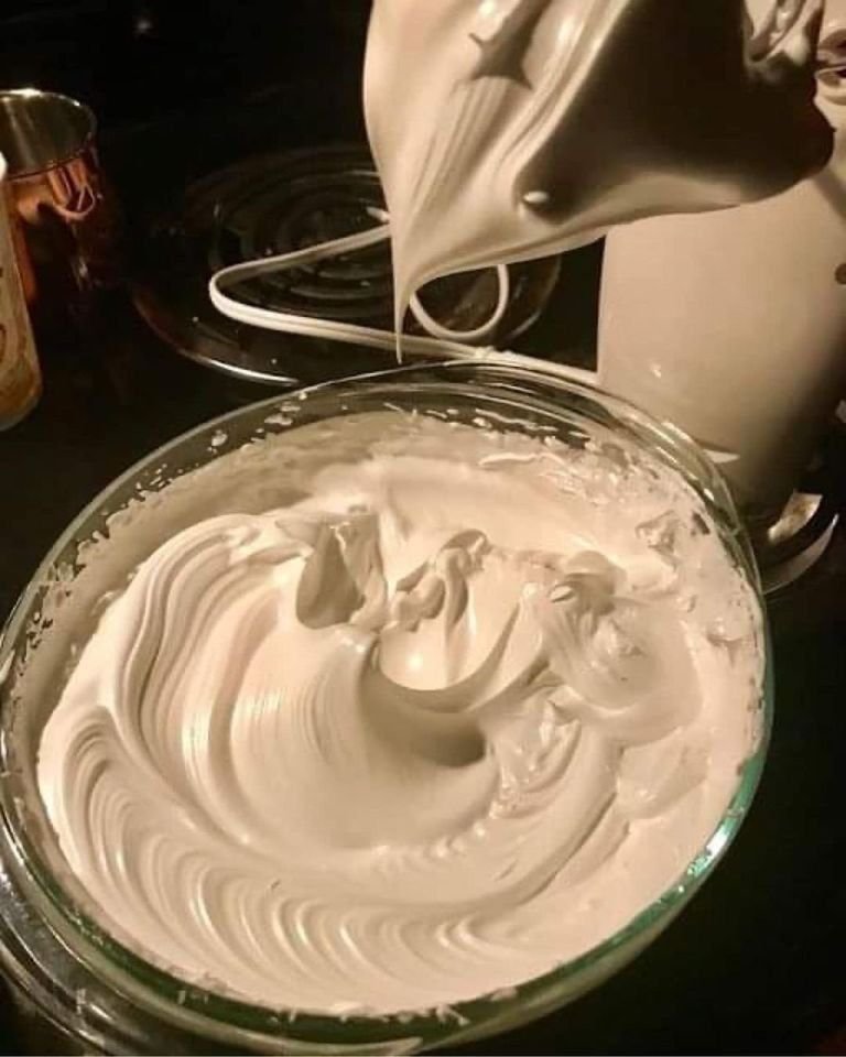 Homemade Buttercream Frosting