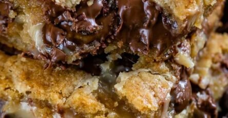 Peanut Butter Gooey Bars 8